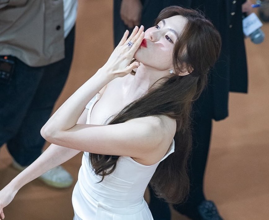 Cô gái nghèo lột xác đỉnh nhất Hàn Quốc: Từ Song Hye Kyo Cô gái nghèo lột xác đỉnh nhất Hàn Quốc: Từ Song Hye Kyo