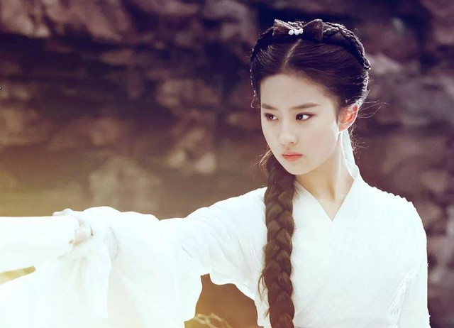 Tiểu Long Nữ và Vương Ngữ Yên có dung mạo giống nhau: Do có liên quan tới ông ngoại của vợ Dương Quá- Ảnh 5. Tiểu Long Nữ và Vương Ngữ Yên có dung mạo giống nhau: Do có liên quan tới ông ngoại của vợ Dương Quá- Ảnh 5.