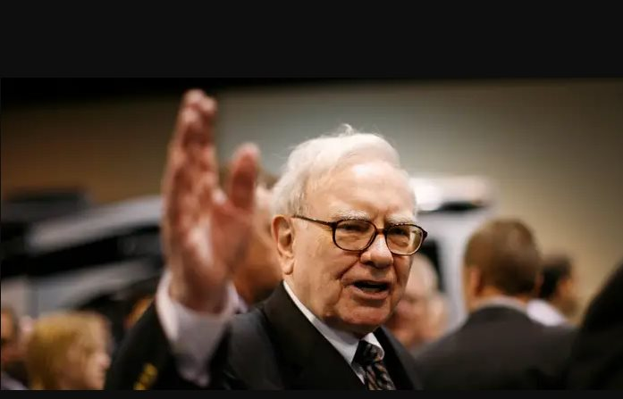 3 l&yacute; do khiến Warren Buffett đầu tư chứng kho&aacute;n thay v&igrave; bất động sản v&agrave; b&agrave;i học 6 tỷ USD khi bắt đ&aacute;y thị trường trong cơn khủng hoảng 2008&ndash;2009- Ảnh 2.