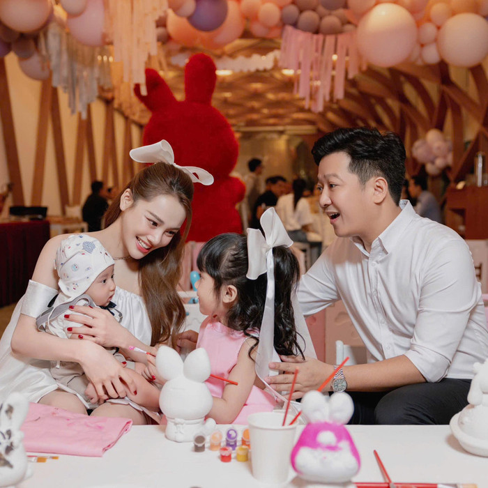 Con Trường Giang - Nh&atilde; Phương mới nhỏ x&iacute;u đ&atilde; học m&ocirc;n n&agrave;y, chuy&ecirc;n gia n&oacute;i: K&iacute;ch hoạt đồng thời nhiều v&ugrave;ng n&atilde;o, tốt v&ocirc; c&ugrave;ng!- Ảnh 1.