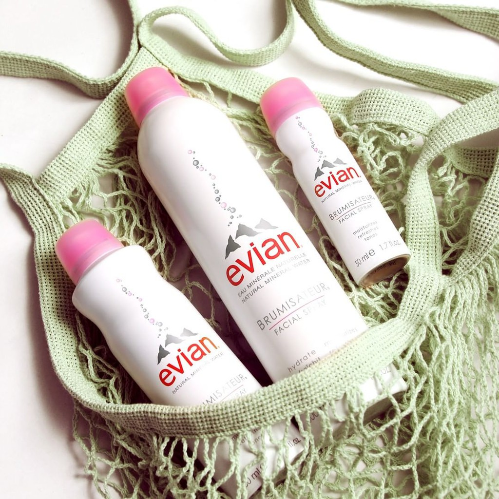 Tuyệt chiêu "kẹp" kem dưỡng giúp tăng sinh collagen và ngừa lão hóa- Ảnh 6.