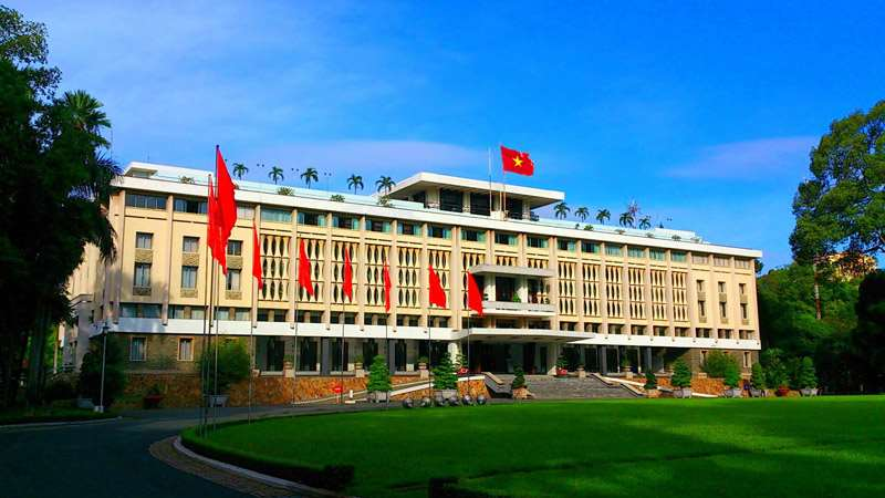1 thành phố “đông kỷ lục” trong kỳ nghỉ lễ 30/4-1/5 năm nay: 5 ngày đã thu hơn 7.000 tỷ đồng, nhiều khách sạn “cháy phòng”- Ảnh 3.