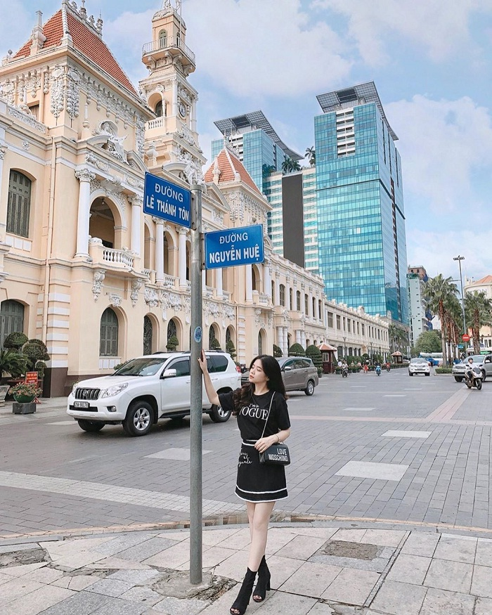 1 thành phố “đông kỷ lục” trong kỳ nghỉ lễ 30/4-1/5 năm nay: 5 ngày đã thu hơn 7.000 tỷ đồng, nhiều khách sạn “cháy phòng”- Ảnh 4.