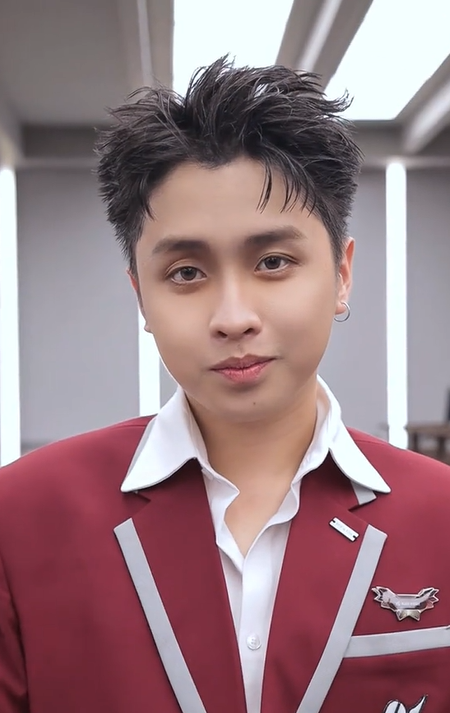 Thí sinh show sống còn khiến cả mạng xã hội hoang mang chỉ vì một câu nói: Mình tui hai vai, cả sân khấu lẫn deadline!- Ảnh 3.