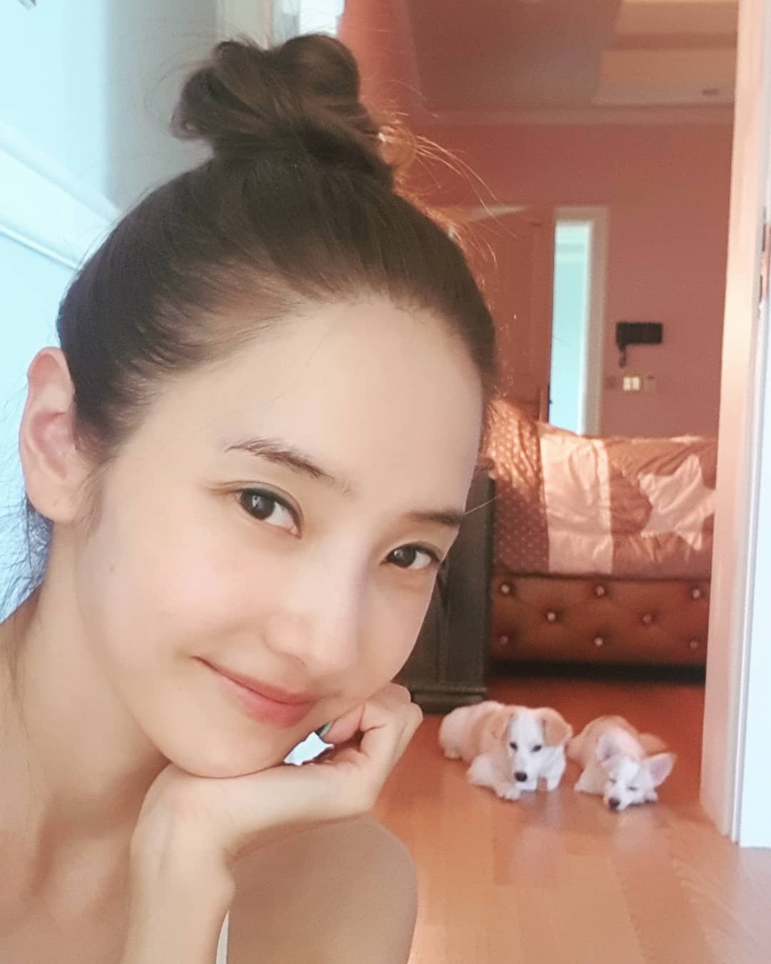 Nhan sắc tuổi 44 của búp bê xứ hàn han chae young