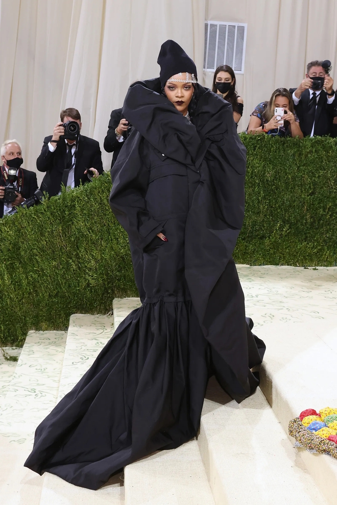 Đỉnh cao nghệ thuật khoe bụng bầu tại Met Gala 2025- Ảnh 14.