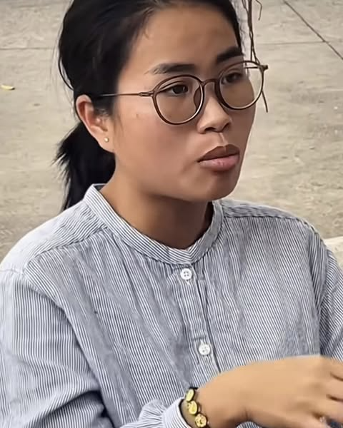 Mẹ bé Bắp bất ngờ xóa hết bài đăng trên trang cá nhân, ẩn kênh TikTok? Chuyện gì đang xảy ra?- Ảnh 1.