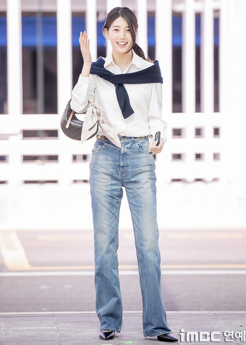 Suzy đẹp xuất sắc bên cạnh Park Bo Gum, hẳn là vì có thêm 1 danh phận khác sau 7 năm- Ảnh 17.