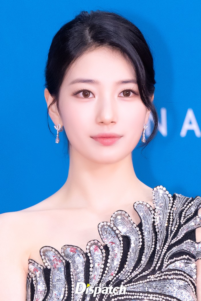 Suzy đẹp xuất sắc bên cạnh Park Bo Gum, hẳn là vì có thêm 1 danh phận khác sau 7 năm- Ảnh 10.
