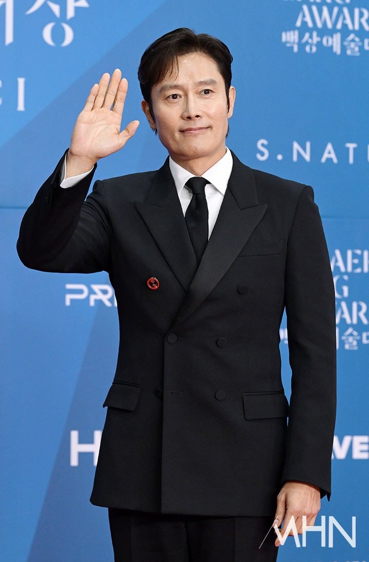Baeksang 2025: Song Hye Kyo bất ngờ 