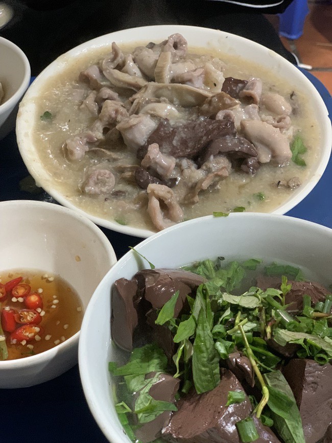 Không bán lòng se điếu nhưng loạt quán lòng này ở Hà Nội vẫn được thực khách săn lùng ráo riết- Ảnh 6.