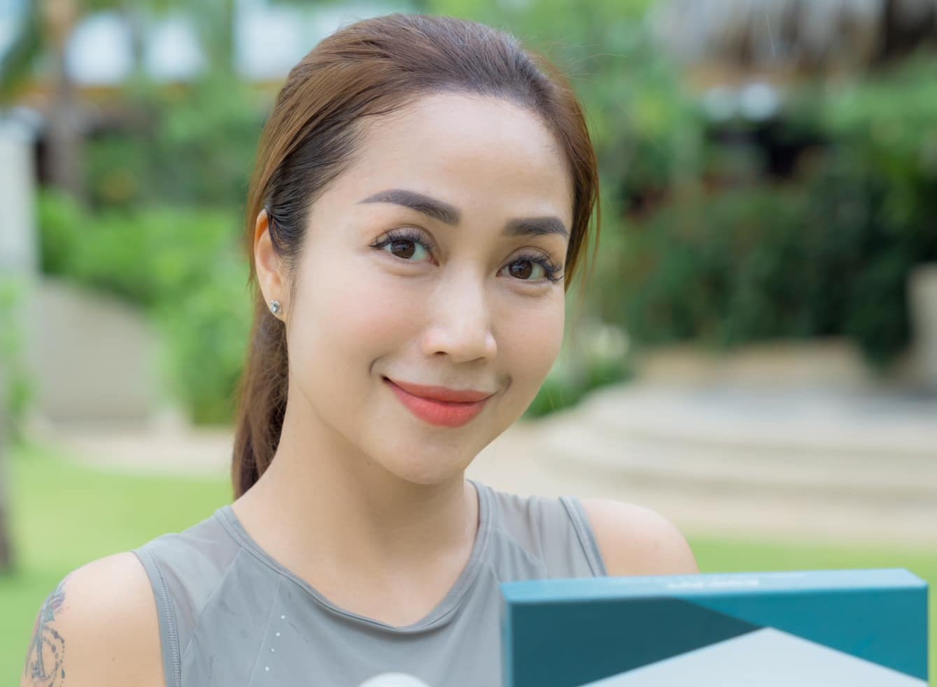 Nghe kể chuyện con xưng hô 