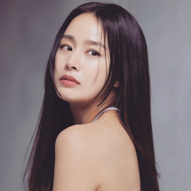 5 nữ thần phim Hàn mãi "bất bại", hot rần rần suốt 2 thập kỷ: Chạm đỉnh rồi vẫn chưa chịu xuống!- Ảnh 7.