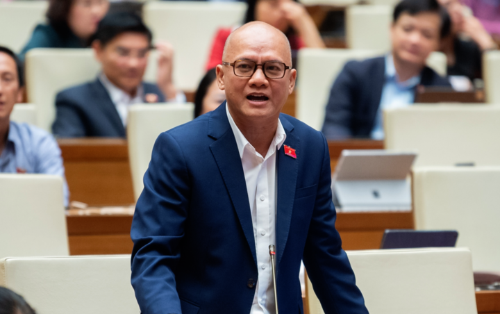 ĐBQH: Lương giáo viên luôn ổn định ở mức "không đủ trang trải"- Ảnh 1.