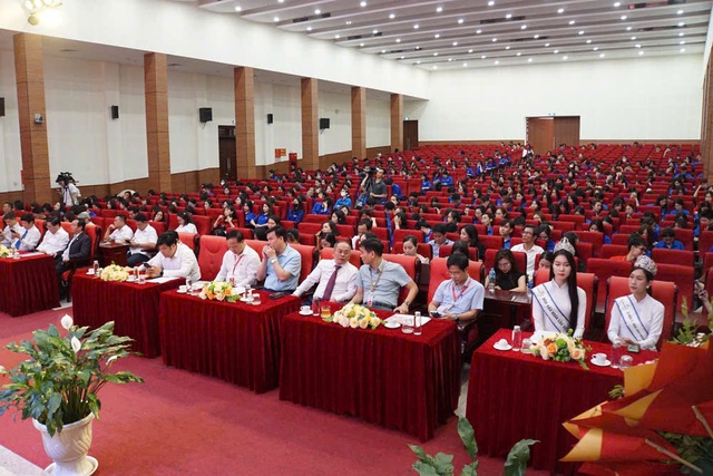 Phát động Cuộc thi viết “Vượt lên số phận” lần thứ VIII- Ảnh 7.