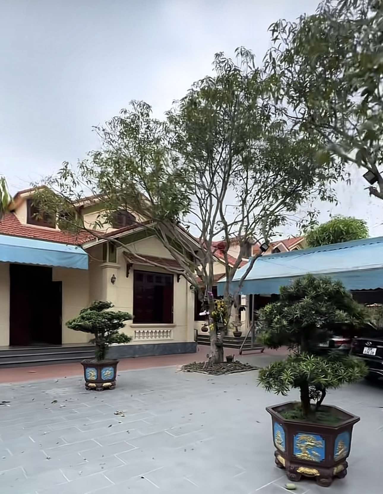 5 anh em chung sống hòa thuận trong 1 khu đất, xây 5 căn nhà giống hệt nhau ở Nam Định gây sốt MXH: Bí quyết nằm ở nhân vật đặc biệt này?- Ảnh 7.