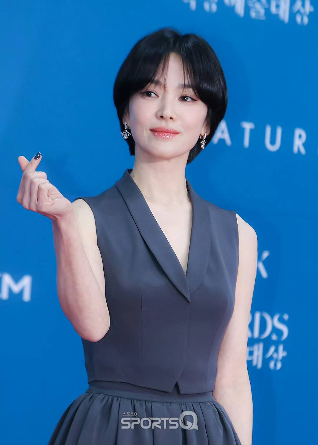 Clip hot hé lộ nhân cách thật của Song Hye Kyo đang viral khắp MXH- Ảnh 1. Clip hot hé lộ nhân cách thật của Song Hye Kyo đang viral khắp MXH- Ảnh 1.