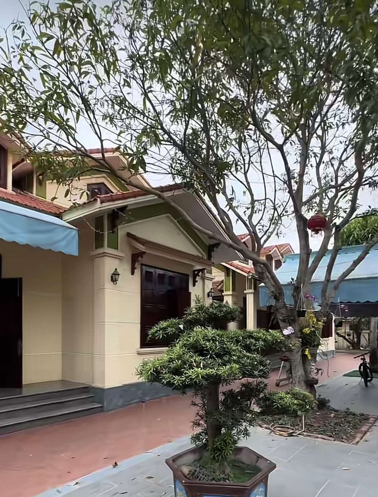 5 anh em chung sống hòa thuận trong 1 khu đất, xây 5 căn nhà giống hệt nhau ở Nam Định gây sốt MXH: Bí quyết nằm ở nhân vật đặc biệt này?- Ảnh 8.