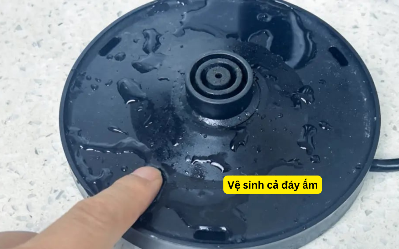 SAI LẦM dùng ấm siêu tốc vừa đốt tiền điện vừa tự rước hoạ vào thân- Ảnh 5.