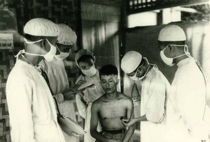 Trung tướng Đặng Quân Thụy kể lần đi thị sát cứ điểm Điện Biên Phủ cùng Đại tướng Võ Nguyên Giáp- Ảnh 5. Trung tướng Đặng Quân Thụy kể lần đi thị sát cứ điểm Điện Biên Phủ cùng Đại tướng Võ Nguyên Giáp- Ảnh 5.