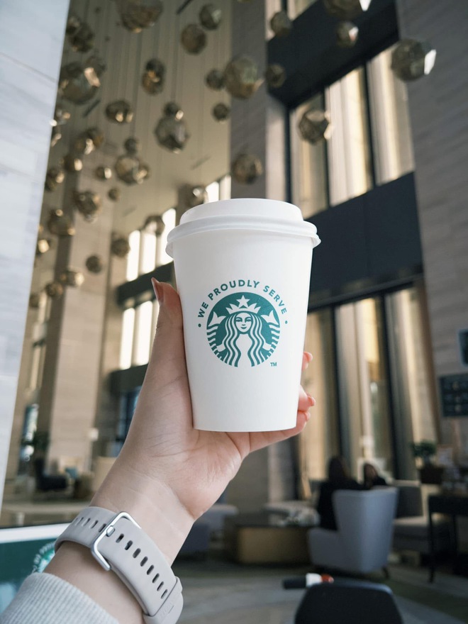 Starbucks muốn khách hàng vừa ăn kẹo cu đơ vừa uống matcha latte?- Ảnh 1.