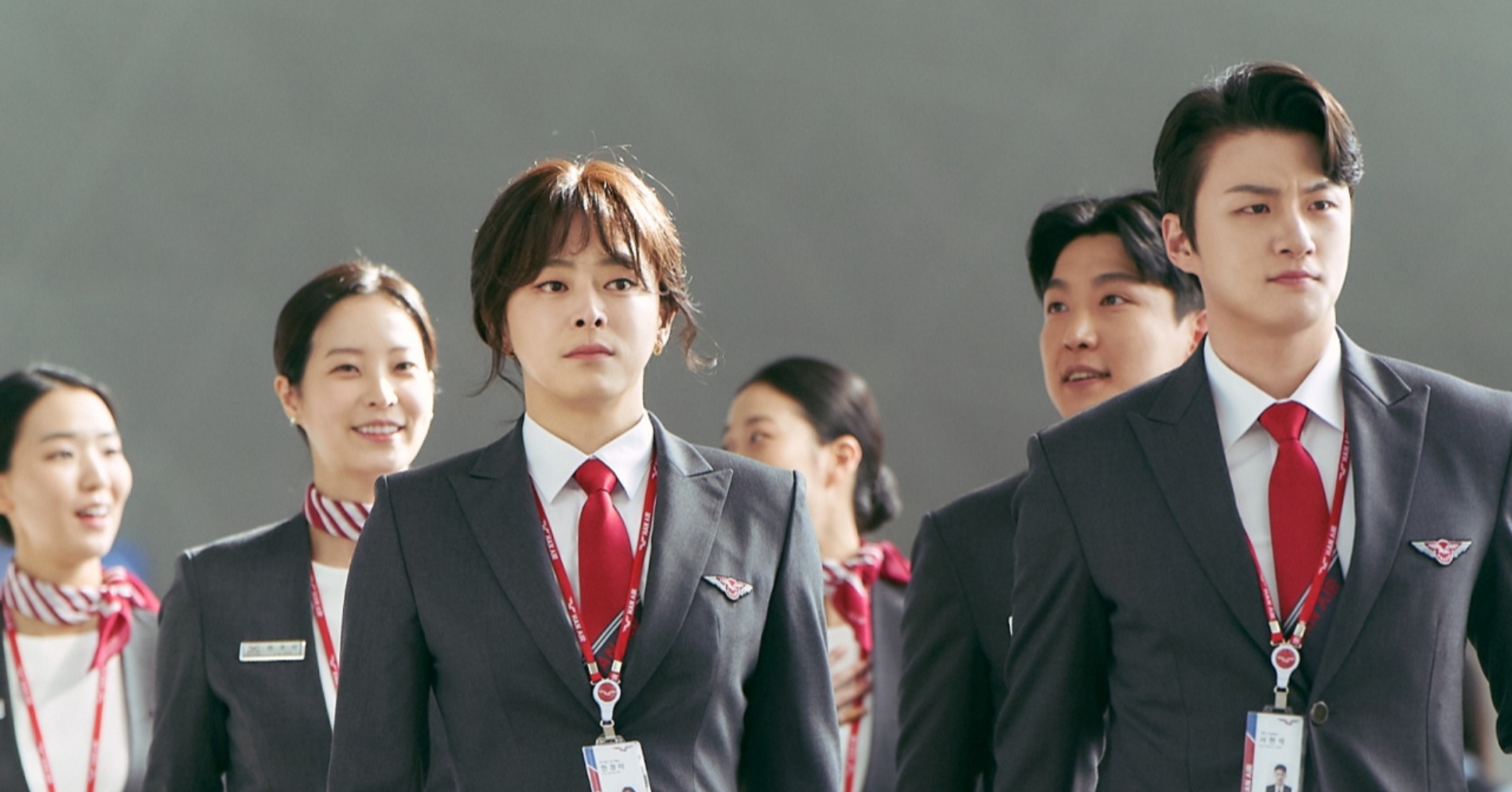 Phim hài Hàn Quốc nên xem lại nhất lúc này: Nam chính vượt mặt Hyun Bin, vai diễn đỉnh đến mức khó tin là thật- Ảnh 5. Phim hài Hàn Quốc nên xem lại nhất lúc này: Nam chính vượt mặt Hyun Bin, vai diễn đỉnh đến mức khó tin là thật- Ảnh 5.