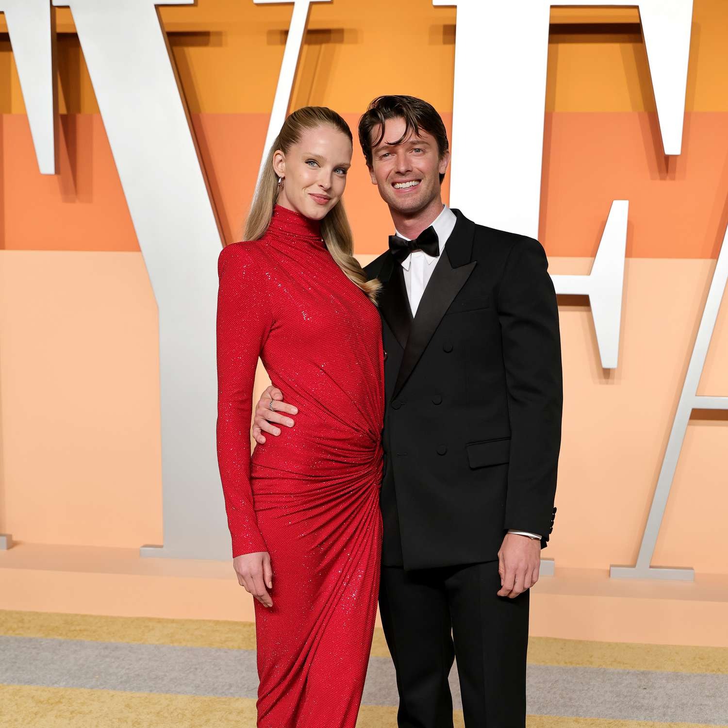 Căng nhất Met Gala 2025: Miley Cyrus đụng mặt tình cũ từng Căng nhất Met Gala 2025: Miley Cyrus đụng mặt tình cũ từng