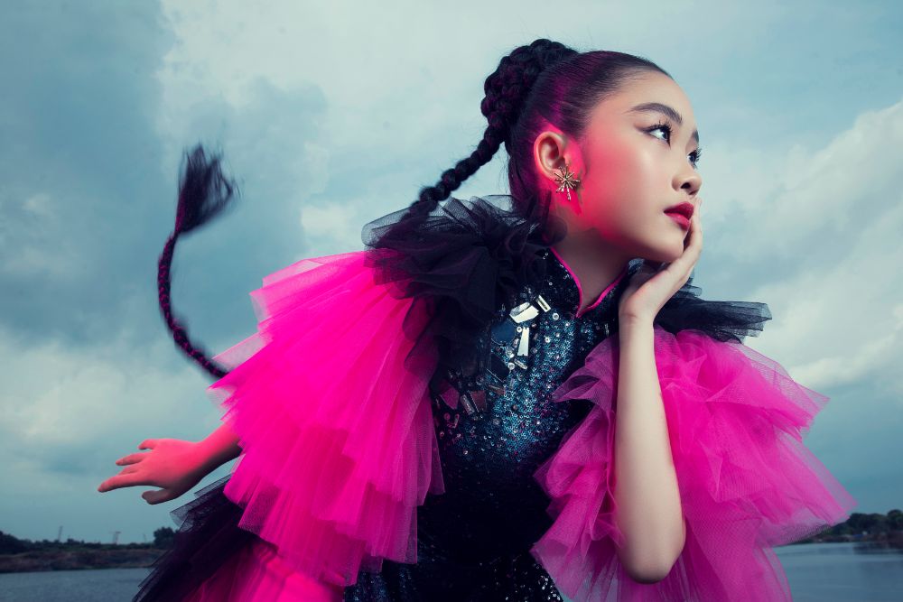Profile cực xịn của Á khôi 1 Suri Phương Anh: 13 tuổi đã là Người mẫu nhí của năm, soi thành tích học tập mới thật sự choáng- Ảnh 5.
