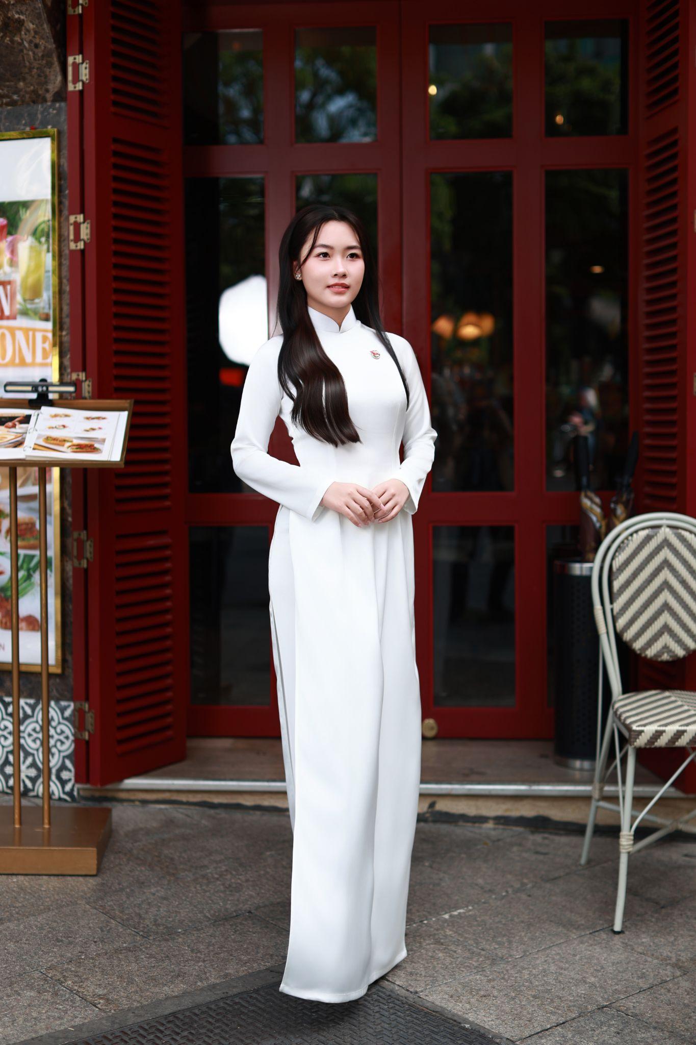 Profile cực xịn của Á khôi 1 Suri Phương Anh: 13 tuổi đã là Người mẫu nhí của năm, soi thành tích học tập mới thật sự choáng- Ảnh 7.