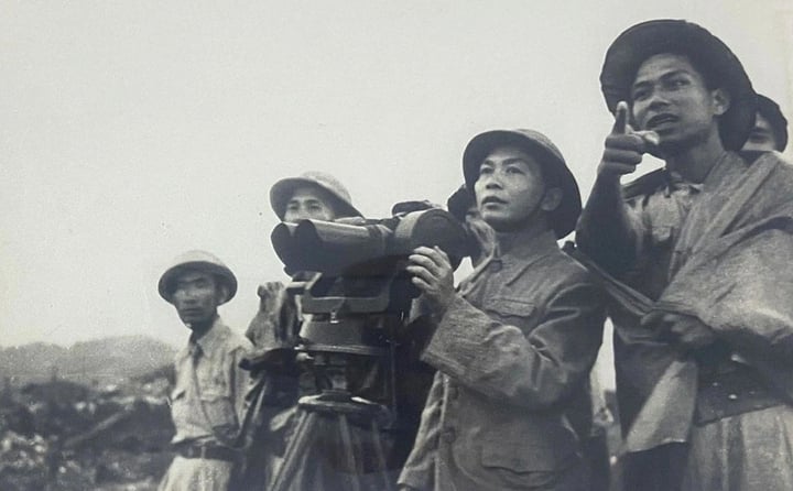 Trung tướng Đặng Quân Thụy kể lần đi thị sát cứ điểm Điện Biên Phủ cùng Đại tướng Võ Nguyên Giáp- Ảnh 2. Trung tướng Đặng Quân Thụy kể lần đi thị sát cứ điểm Điện Biên Phủ cùng Đại tướng Võ Nguyên Giáp- Ảnh 2.
