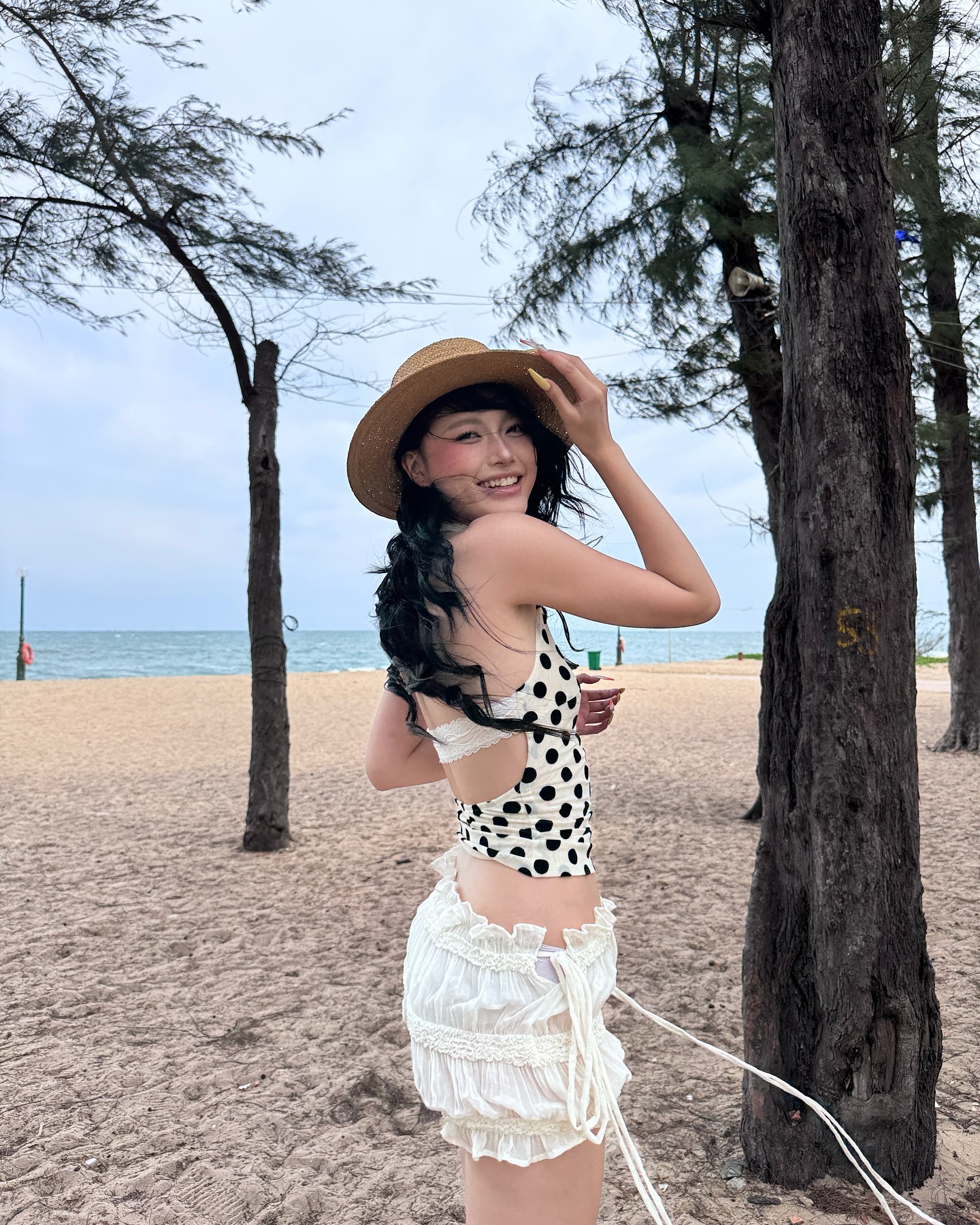 Xả suộc loạt ảnh nóng bỏng của dàn gái xinh nổi tiếng: Đường đua bikini 2025, căng!- Ảnh 14.