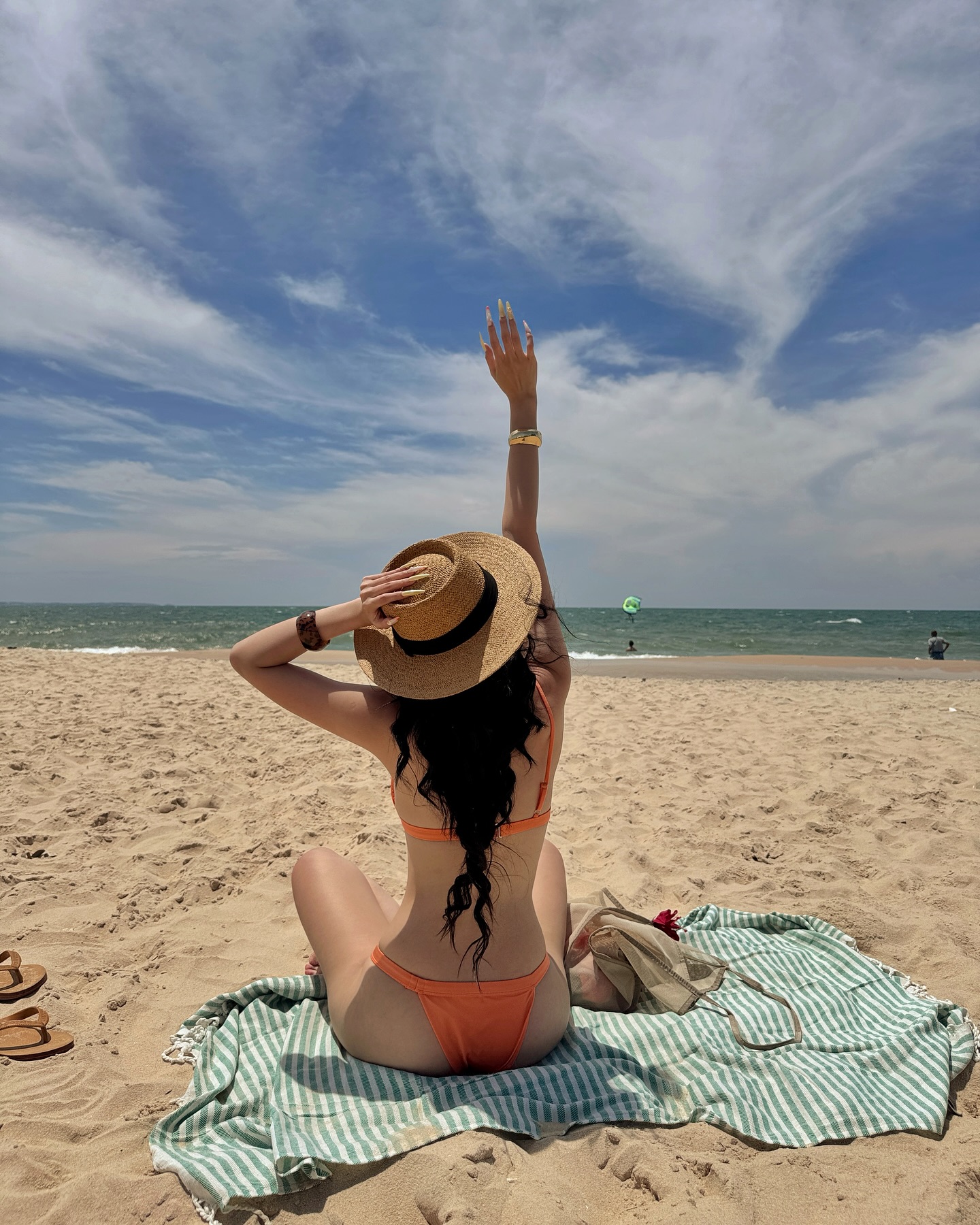 Xả suộc loạt ảnh nóng bỏng của dàn gái xinh nổi tiếng: Đường đua bikini 2025, căng!- Ảnh 17.