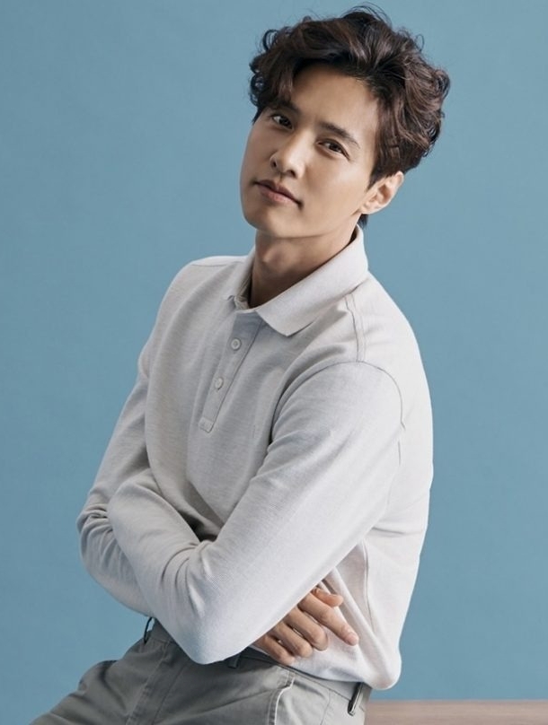 Sốc: Won Bin bị gọi tên trực tiếp trong scandal của Kim Soo Hyun, netizen than trời!- Ảnh 3. Sốc: Won Bin bị gọi tên trực tiếp trong scandal của Kim Soo Hyun, netizen than trời!- Ảnh 3.