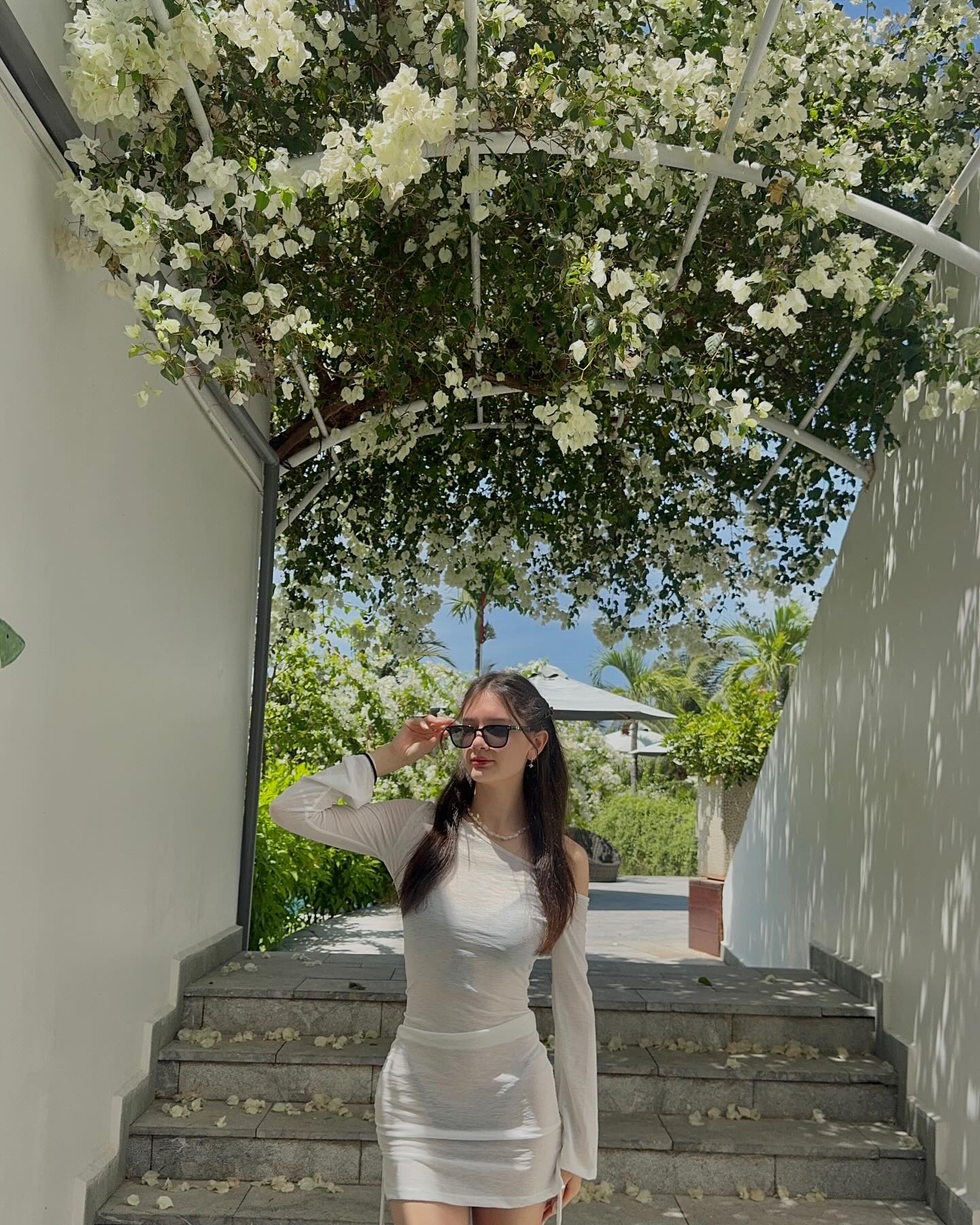 Em gái Tây của Đặng Văn Lâm bùng nổ visual tuổi 18, khí chất mỹ nữ sang chảnh, chân dài nuột nà đẹp hút hồn- Ảnh 4.