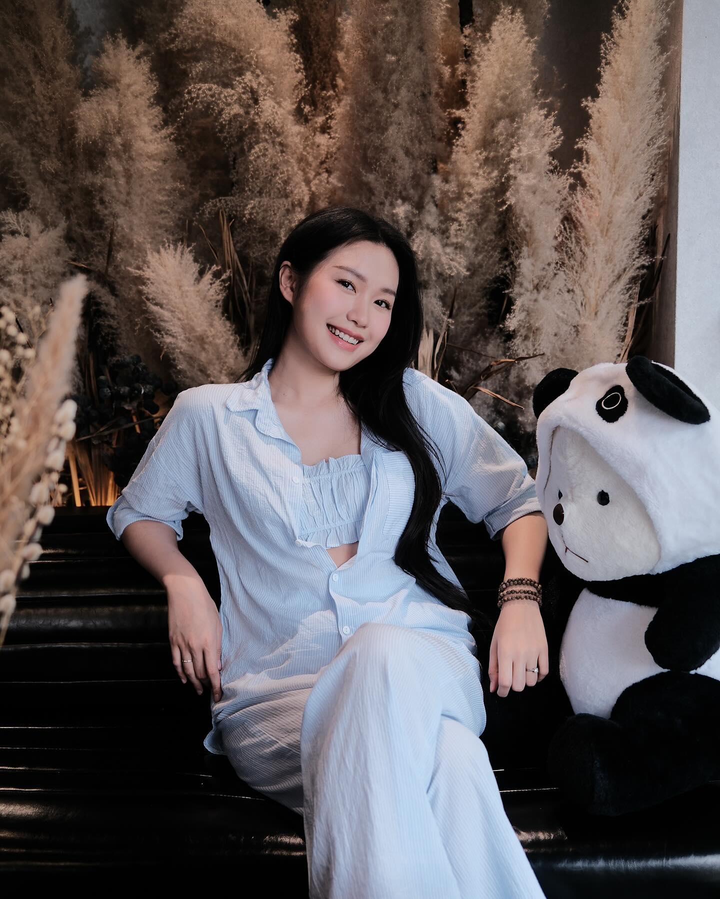 Bữa tiệc visual: Doãn Hải My khí chất 