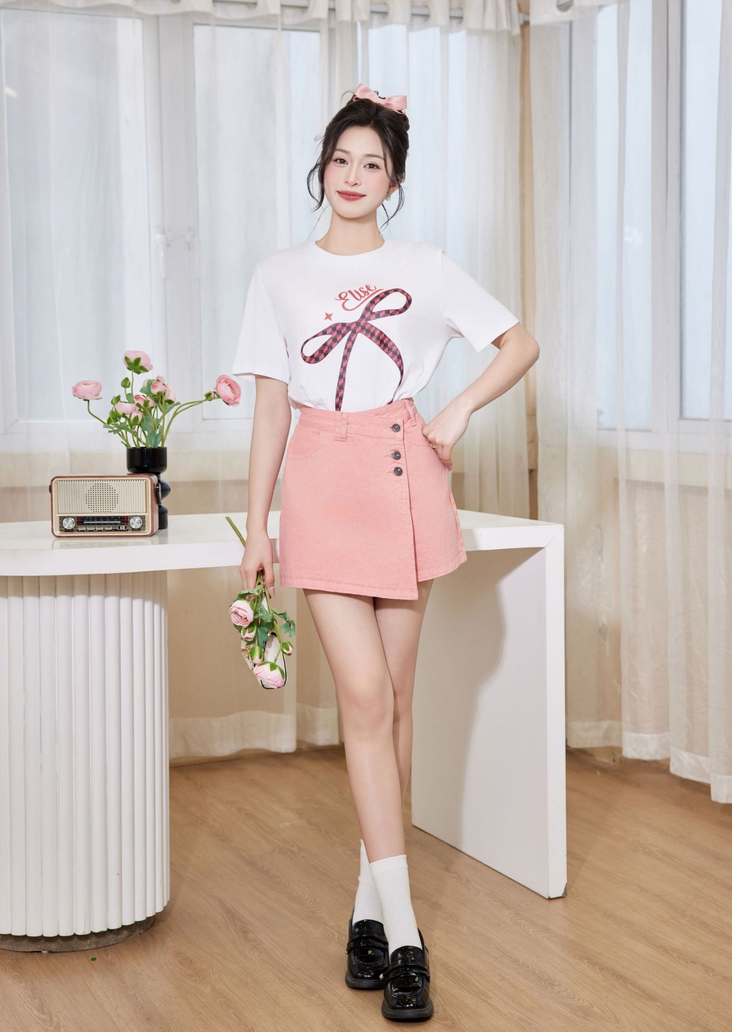 Trẻ lâu như Minh Hà - vợ Lý Hải: Đánh bay hình ảnh "mẹ 4 con" bằng chiếc váy giá chưa tới 2 triệu- Ảnh 12.