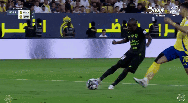 Kante ghi bàn giúp đội nhà thắng ngược không tưởng trước CLB của Ronaldo- Ảnh 1.