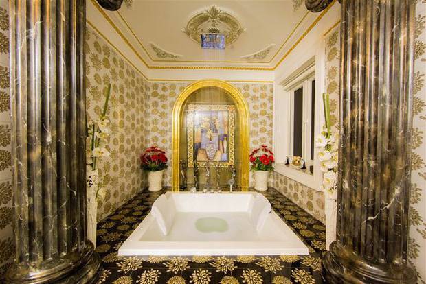 Biệt thự dát vàng ở khu nhà giàu Thảo Điền của nữ diễn viên nổi tiếng cả nước, quê Vũng Tàu- Ảnh 4.