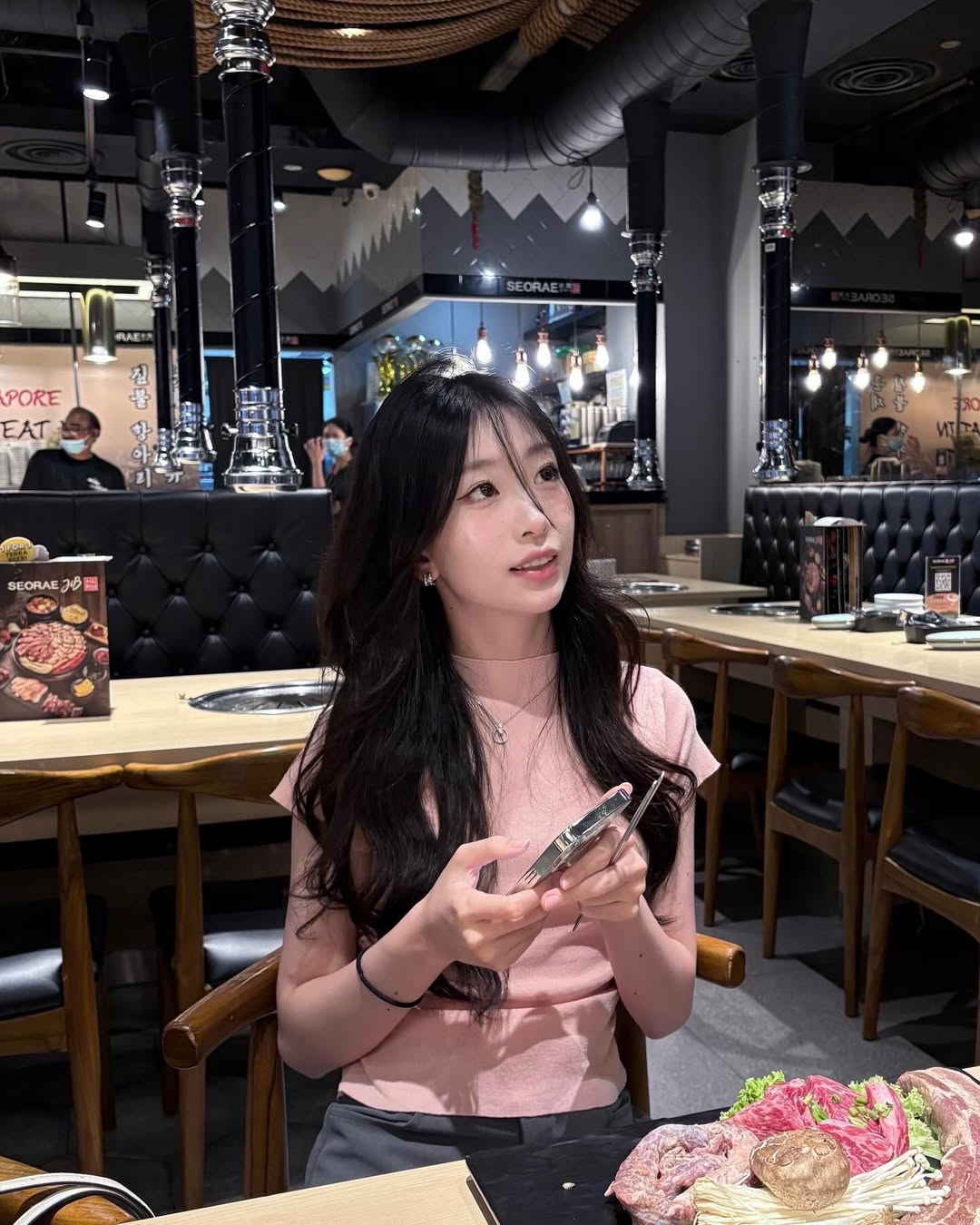 2 nữ tuyển thủ Mobile Legends: Bang Bang "gây bão": Nhan sắc đỉnh cao, anh em phát sốt trước info "mướt mắt"- Ảnh 7. 2 nữ tuyển thủ Mobile Legends: Bang Bang "gây bão": Nhan sắc đỉnh cao, anh em phát sốt trước info "mướt mắt"- Ảnh 7.