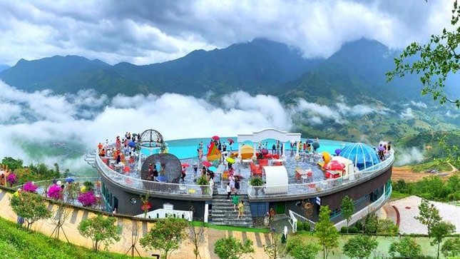 Phá dỡ Vườn Vô Cực từng được coi là điểm 'sống ảo' bậc nhất miền Bắc- Ảnh 3.