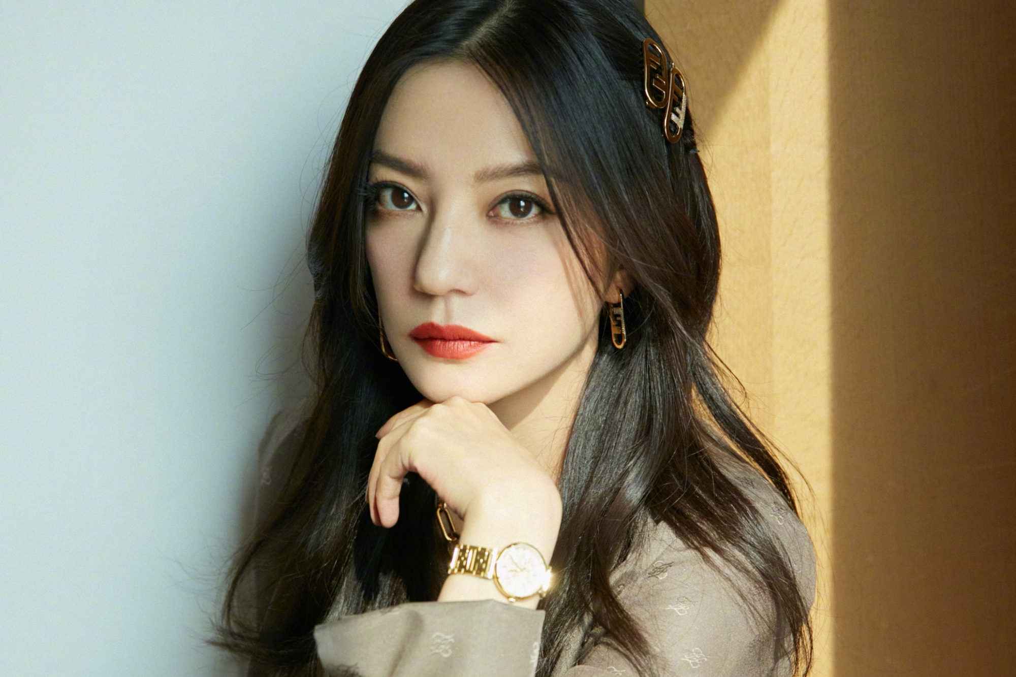 Bức ảnh xấu hổ nhất cuộc đời Triệu Vy- Ảnh 4. Bức ảnh xấu hổ nhất cuộc đời Triệu Vy- Ảnh 4.