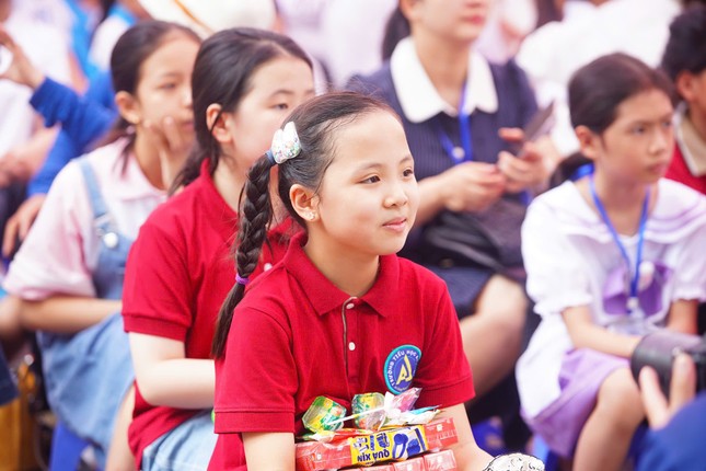 Bộ GD&ĐT dự kiến bỏ hình thức kỷ luật đình chỉ học đối với học sinh- Ảnh 1.
