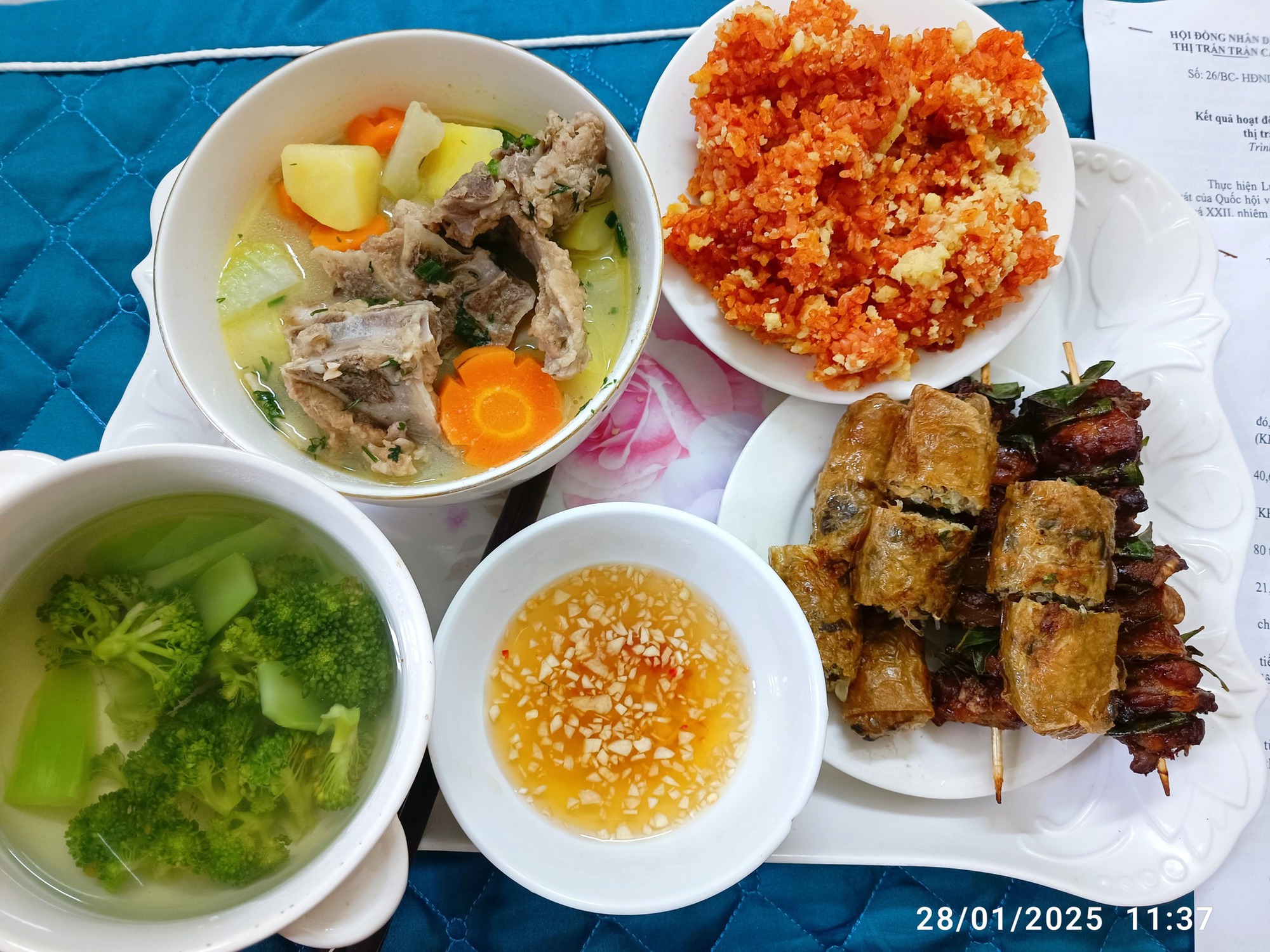 Cô giáo kể chuyện được bố mẹ chồng nấu cơm cữ mang lên tận phòng, thực đơn mỗi ngày đều gây bất ngờ- Ảnh 9.