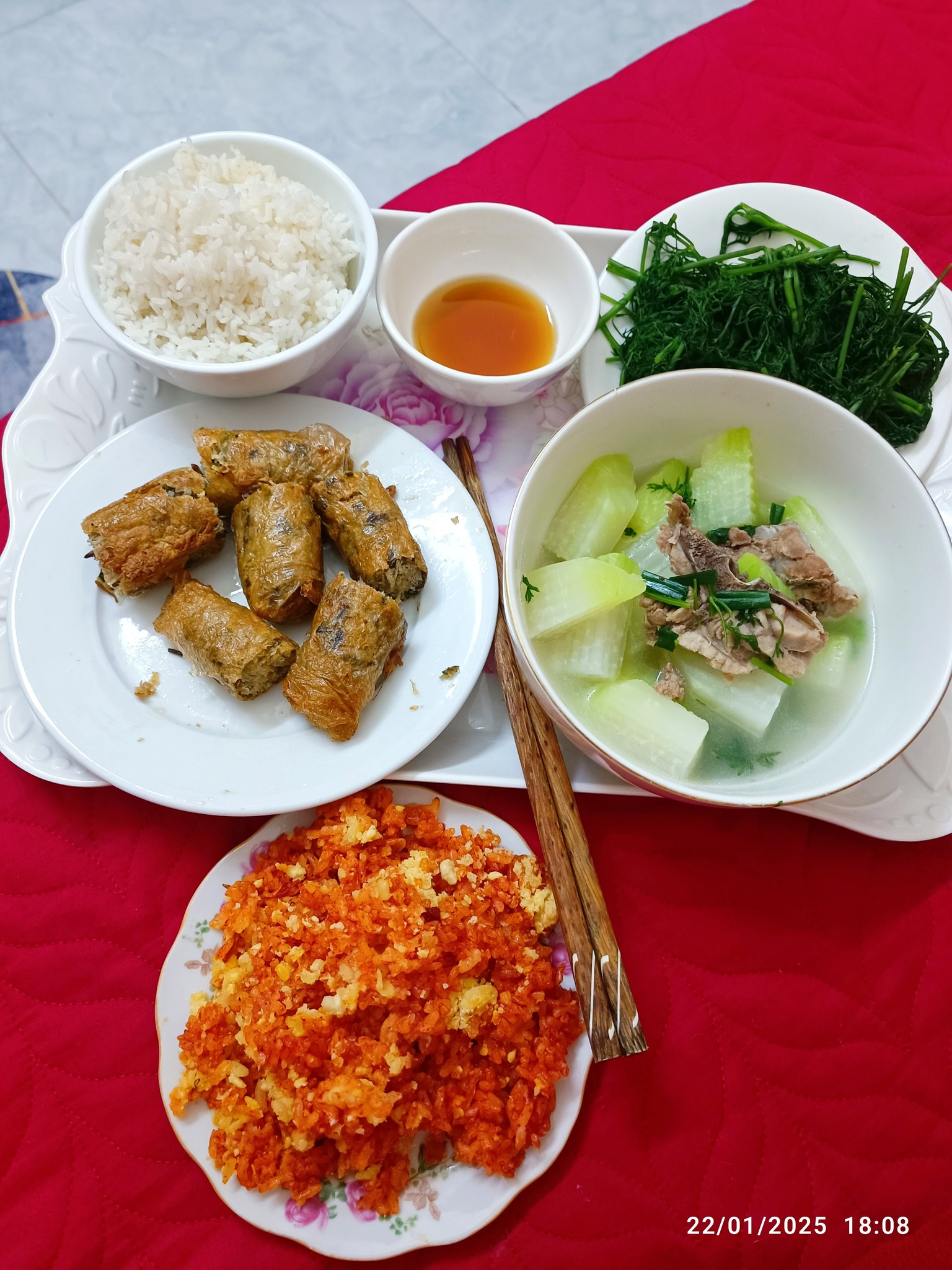 Cô giáo kể chuyện được bố mẹ chồng nấu cơm cữ mang lên tận phòng, thực đơn mỗi ngày đều gây bất ngờ- Ảnh 6.