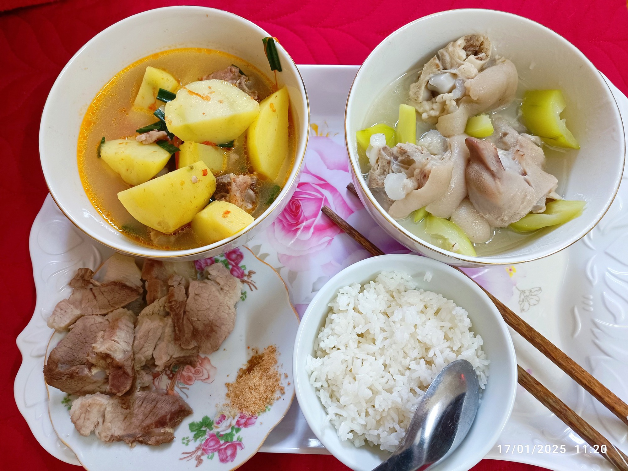 Cô giáo kể chuyện được bố mẹ chồng nấu cơm cữ mang lên tận phòng, thực đơn mỗi ngày đều gây bất ngờ- Ảnh 5.