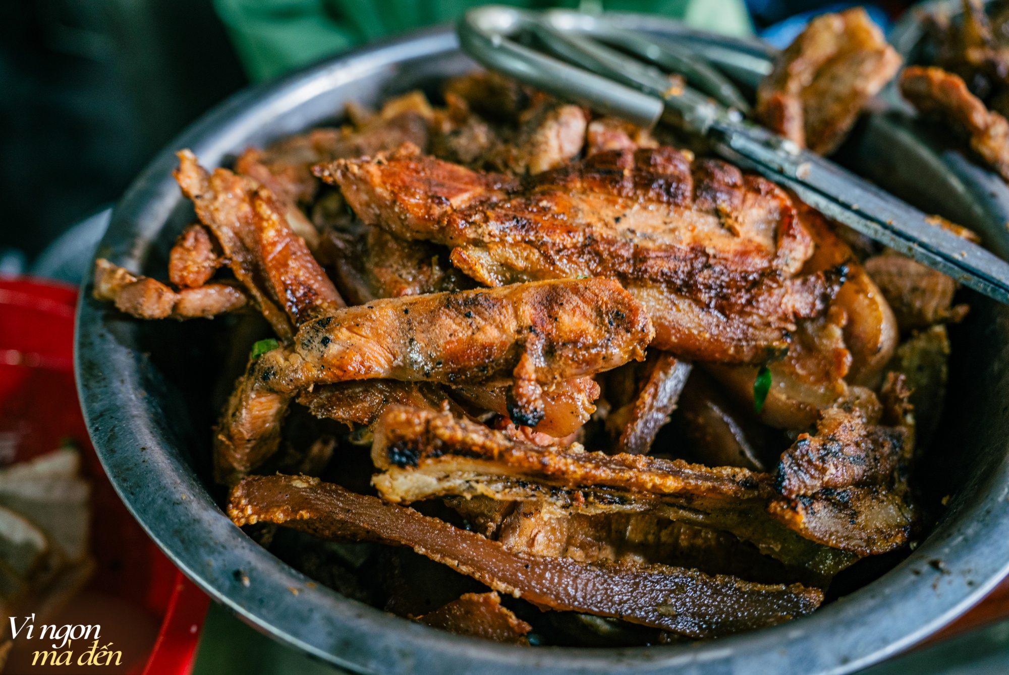 Ăn gì ở Sa Pa? Gỏi cá tầm lạ miệng, bún chả chan độc đáo hay phở hồng Bắc Hà ăn một lần nhớ mãi?- Ảnh 14.