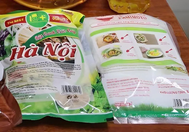 Từ lời khai của Giám đốc Famimoto Nguyễn Văn Hưng, hé lộ phương thức làm giả dầu ăn, bột canh, hạt nêm- Ảnh 7. Từ lời khai của Giám đốc Famimoto Nguyễn Văn Hưng, hé lộ phương thức làm giả dầu ăn, bột canh, hạt nêm- Ảnh 7.