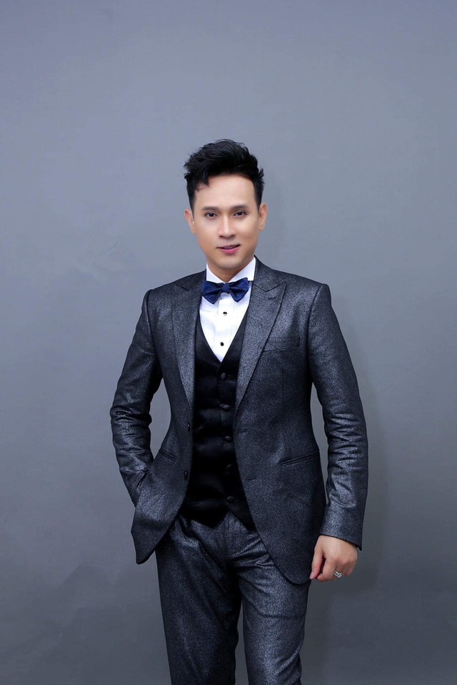 Đây là người đầu tiên thắp lửa nghề cho “cha đẻ” siêu hit nhạc Việt 4 tỷ view, làm 3 điều khiến netizen gật gù "cơ duyên đáng quý"- Ảnh 4.
