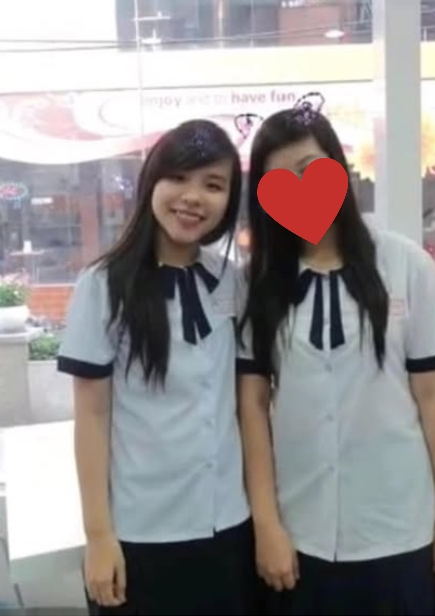 Viral ảnh hiếm của Viên Minh - vợ Công Phượng: Nhan sắc khác xa hiện tại, khí chất tiểu thư trâm anh thế phiệt khó giấu- Ảnh 1.