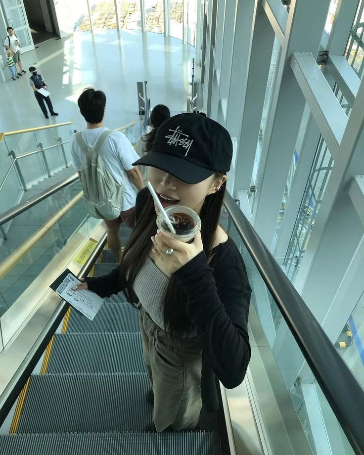 Ai cũng là chuyên gia tài chính trên mạng: Thật dễ để nói về tiền, khi nó không phải tiền của mình...- Ảnh 1.
